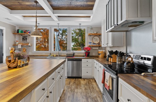 Oconee County House | Hartwell Haus with Dock & Playground