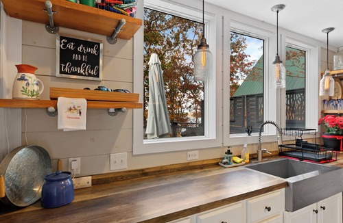 Oconee County House | Hartwell Haus with Dock & Playground