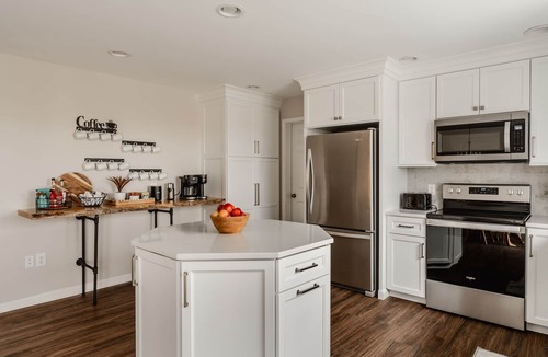Gordonville House | Harvest Drive Family Getaway in Heart of Amish Farm Country