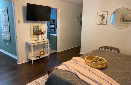 Saint Jo Other | Harvest House - Vineyard Charm w/New Hot Tub in Saint Jo