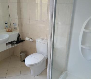 Anderson Park Hotel | Harvest Lodge Motel