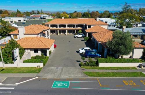 Anderson Park Hotel | Harvest Lodge Motel