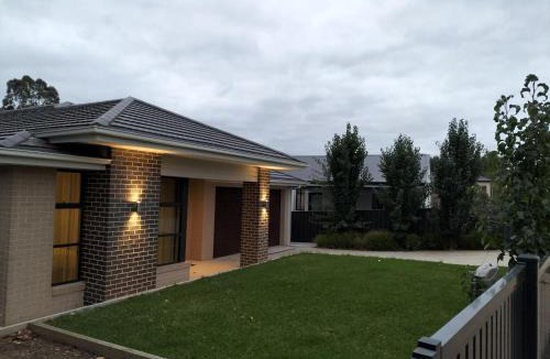 Castlemaine House | Harvey's Haven