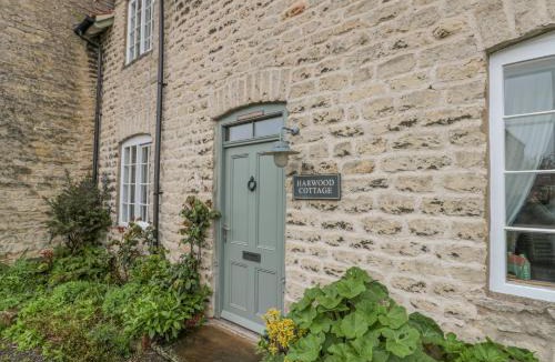 Hovingham House | Harwood Cottage