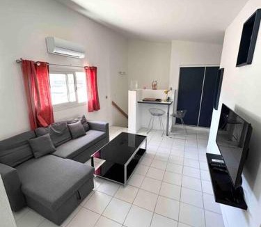 Castelnau-le-Lez Apartment | Hashtag-le cosy castelnauvien