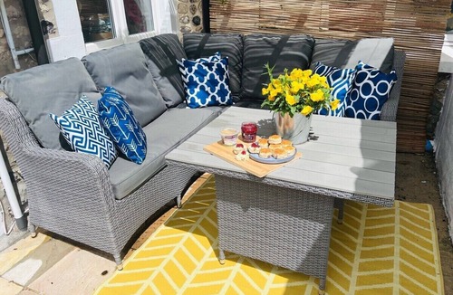 Beer House | Haslemere is a pretty cottage in Beer, Devon