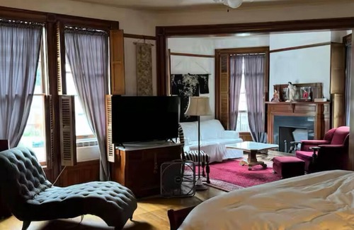 Fort Plain Bed & Breakfast | Haslett House