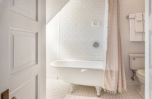 Five Points South House | Hassinger Daniels Guest House