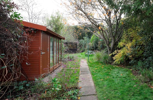 Hassocks House | Hassocks Hideaway with Parking & Garden