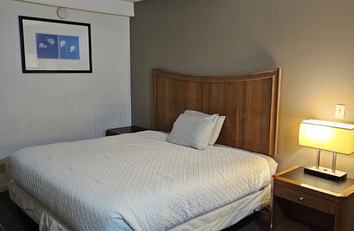 Hastings Hotel | Hastings Inn
