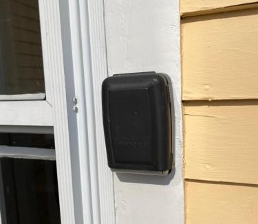 Auburn Apartment | Hasty House Studio