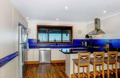 Blackheath House | Hat Hill Hideaway Amazing Valley Views