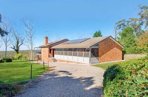 Blackheath House | Hat Hill Hideaway Amazing Valley Views