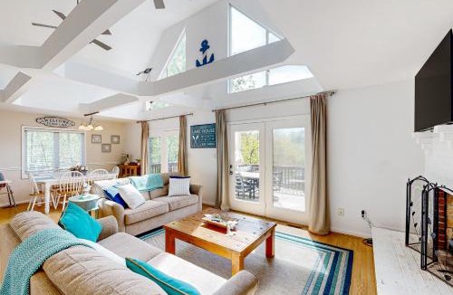 Bumpass House | Hat Trick