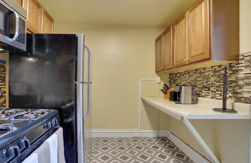 Hatboro House | Hatboro Retreat: Steps From Shopping & Dining!