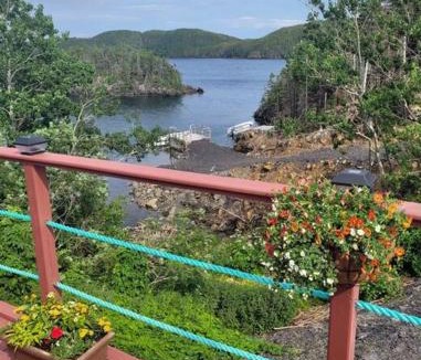 Fogo House | Hatchet Harbour Vacation Home