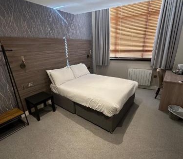 Lowestoft Hotel | Hatfield Lodge