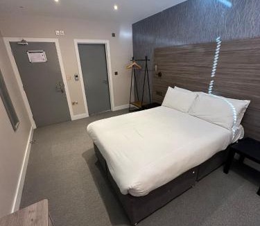 Lowestoft Hotel | Hatfield Lodge