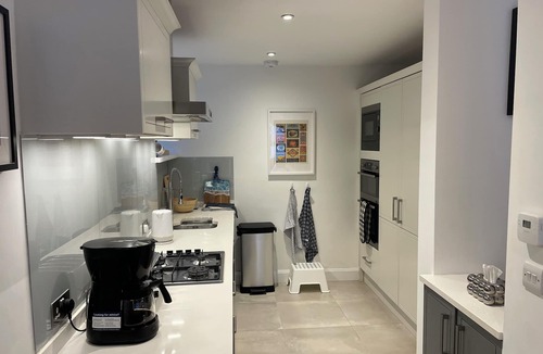 Cleveland House | Hathaway Gardens, West Ealing, London