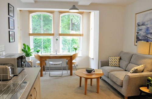 Wellington Apartment | Haughmond - Delightful Serviced Apartment