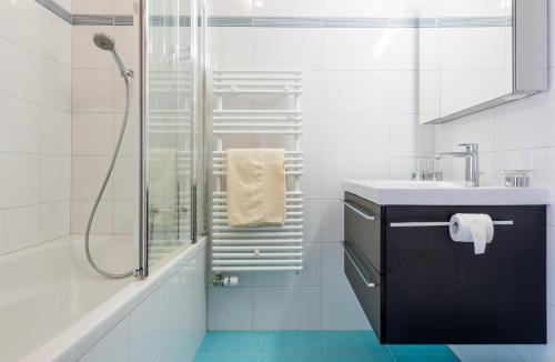 Saas-Fee Apartment | Haus Alpenglück