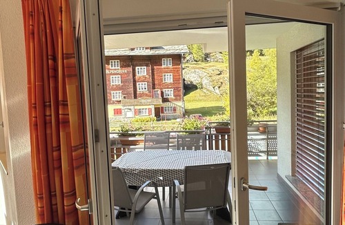 Saas Grund Apartment | Haus Alpenstern - Distel