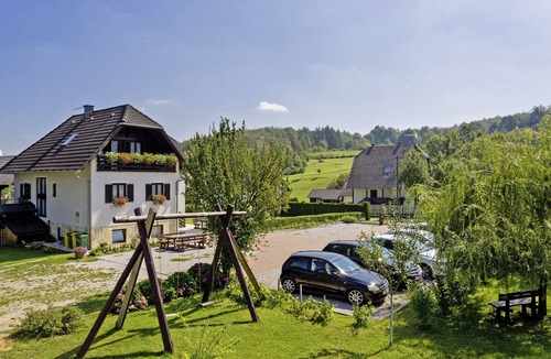 Korana Apartment | Haus Anna in Rastovača - Plitvicer Seen/Haus Anna in Rastovača - Doppelzimmer TD1