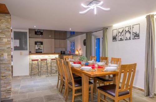 St. Niklaus Apartment | Haus Aquila