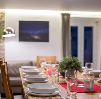 St. Niklaus Apartment | Haus Aquila