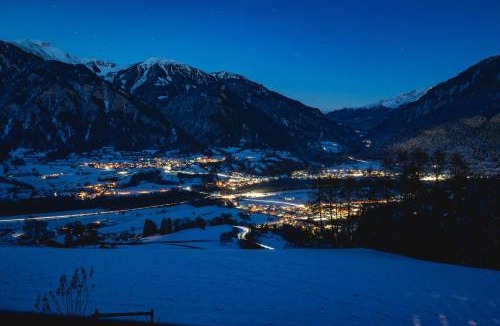 Cazis House | Haus Chalet Beverin