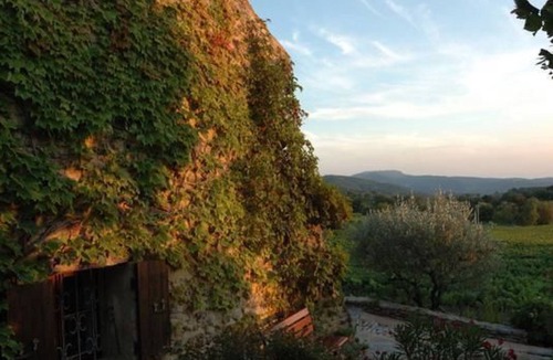 Puymeras House | "Haus der Olivenbäume" by Interhome