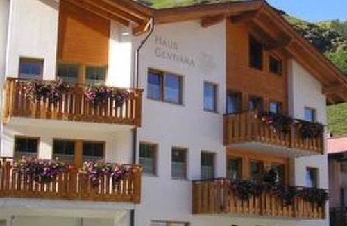 Ravaisch Apartment | Haus Gentiana, (Samnaun-Laret). by Interhome