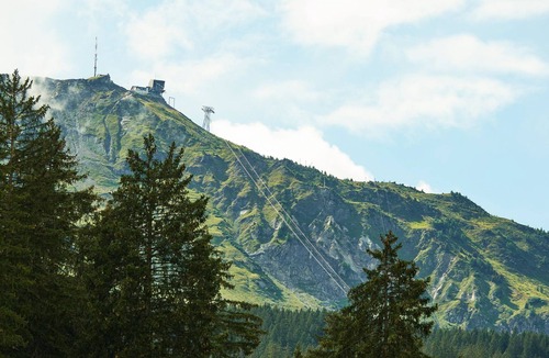 Klosters-Serneus Apartment | Haus Rätia App 17 4½-Zimmerwohnung by Interhome