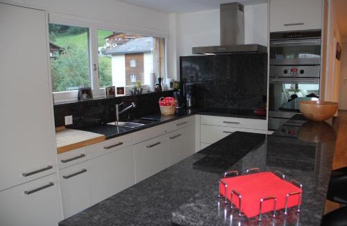 Klosters Dorf Apartment | Haus Rufinis