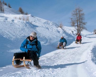Saas Almagell Ski Chalet | Haus Zer Trächu