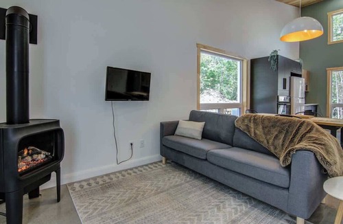 Saint-David-de-Falardeau Ski Chalet | Hauska | Tavata Chalets | Rest and Nature