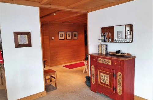 Les Posses-sur-Bex Apartment | Haut closel 4