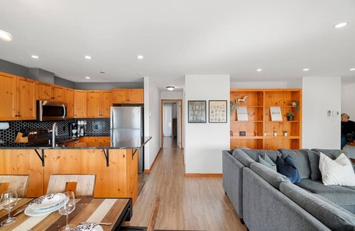 Mont-Tremblant Condo | Hauts-Bois Ski In/Out 2brs w/Pool Access (197-4)