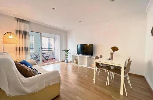 Sant Pol De Mar Apartment | Hauzify I Apartament Can Reig