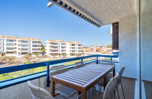Torredembarra Apartment | Hauzify I Apartament Torremunts