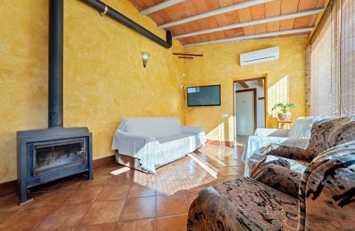 El Rourell House | Hauzify I Casa Rourell