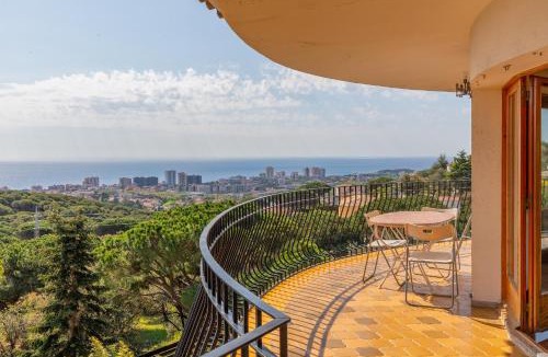 Castell-Platja d'Aro House | Hauzify I Casa Suredes