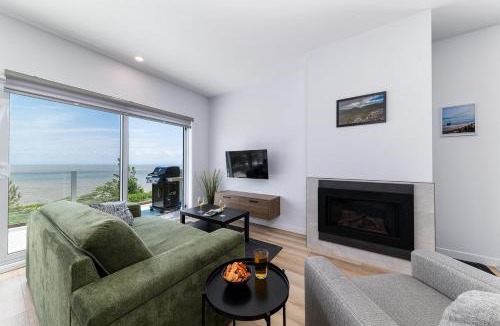 Petite-Riviere-Saint-Francois Apartment | Havre du Loup: St. Lawrence River Views & Trails