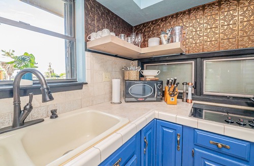 Rockport Cottage | Havana House - Your Private Waterfront Resort