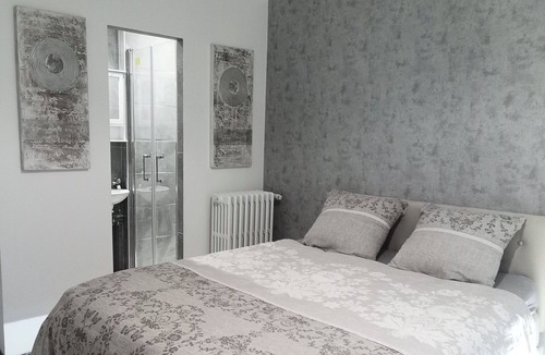 Pau Nord Bed & Breakfast | Havard Room