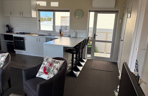 Havelock North House | Havelock Cottage - Pukeko Nest