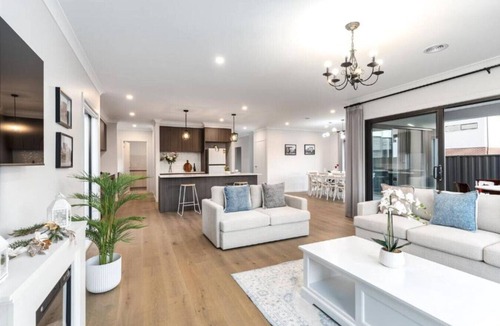 Berwick House | Haven 5 Bedrooms Home