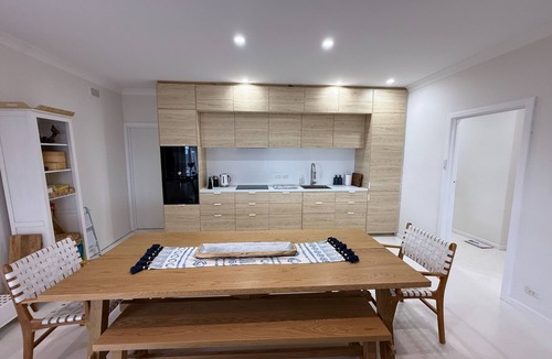 Moorowie House | Haven at Hardwicke-Absolute beachfront! Off Peak Special!