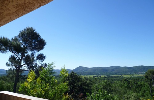 La Roquebrussanne Villa | Haven in Provence Verte.