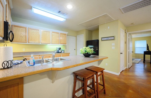 Tomball House | Haven in the Woods: Covered parking; Easy entry